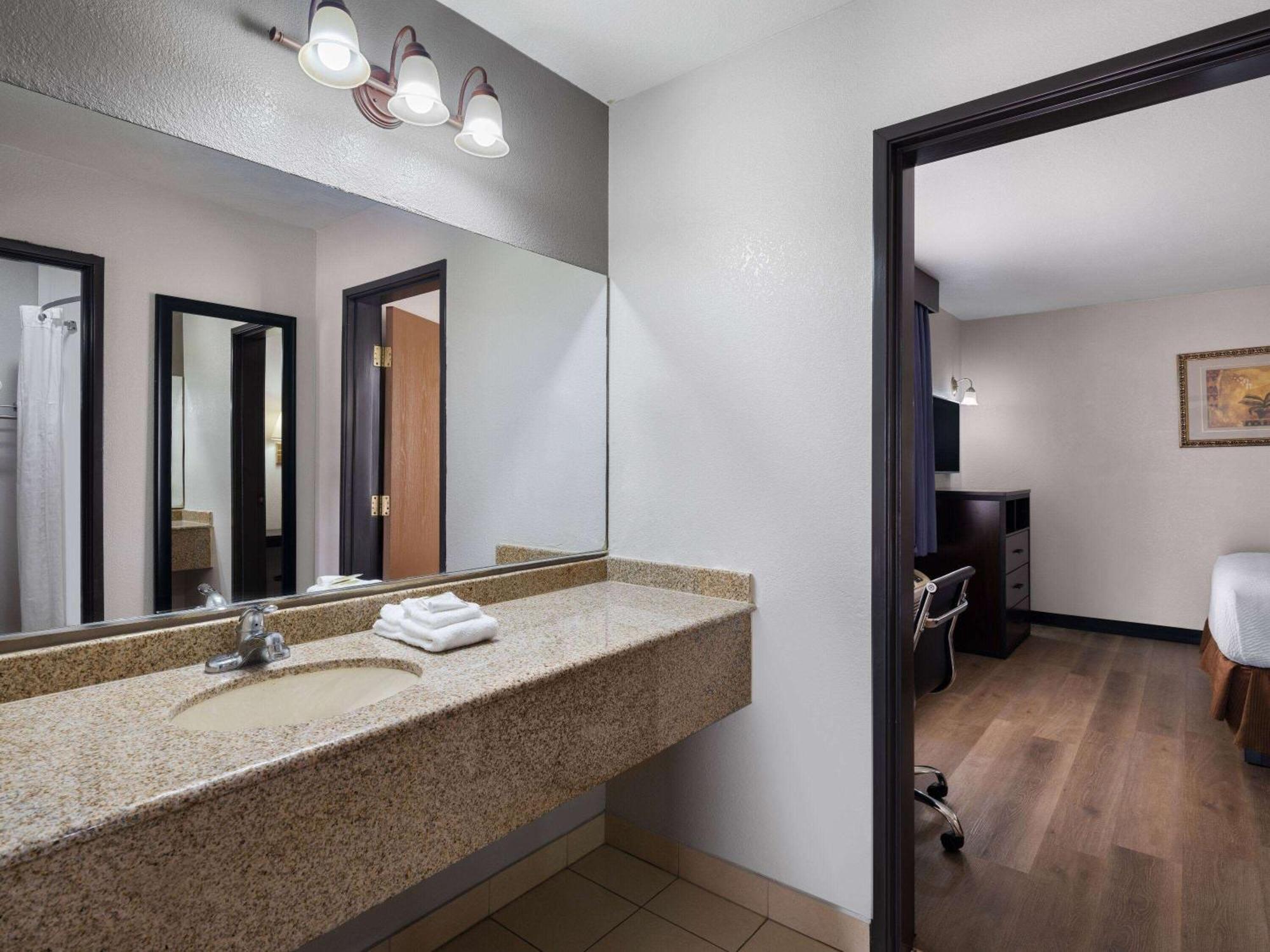 Travelodge By Wyndham Tucson Az Cortaro Exteriör bild
